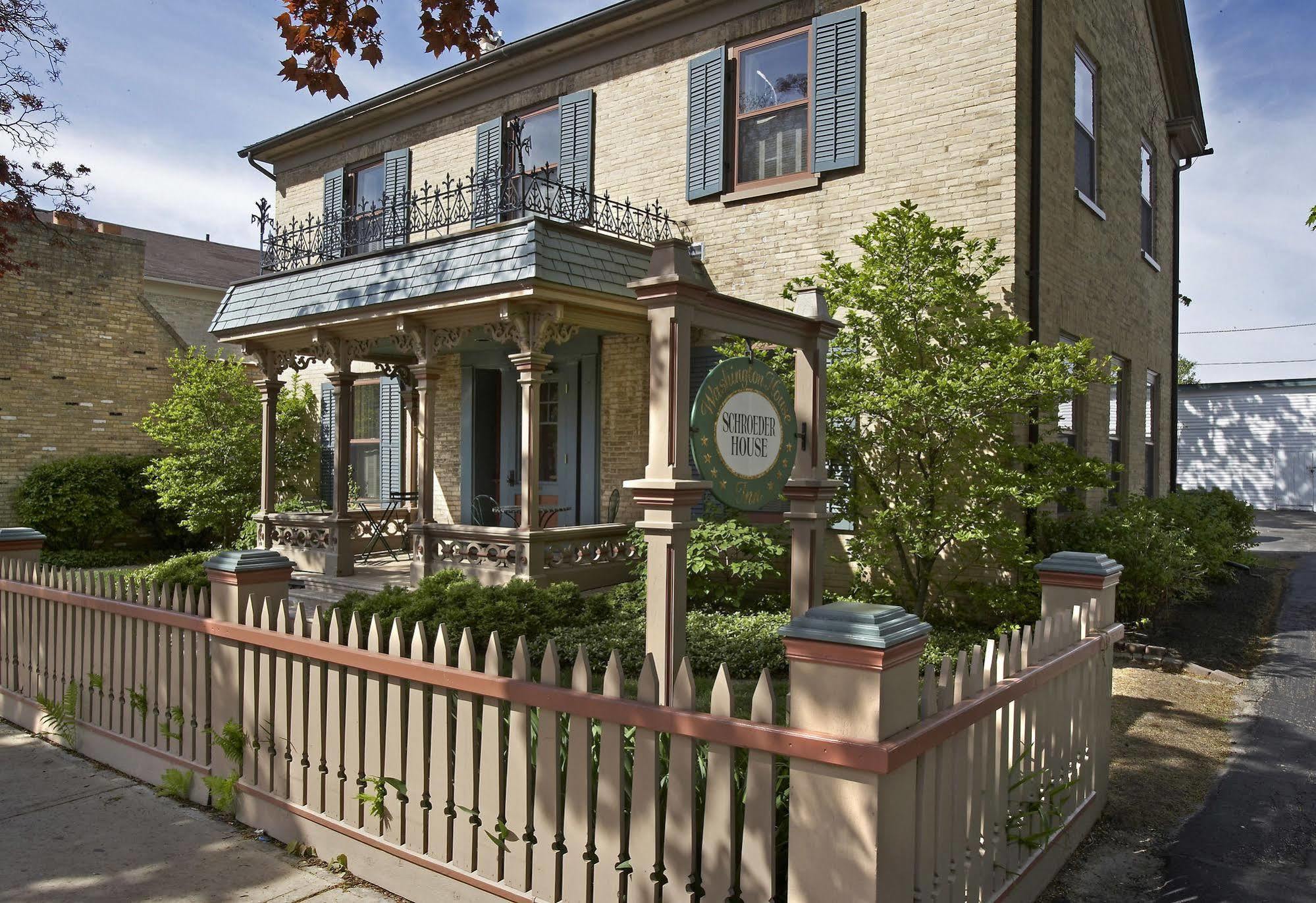 Washington House Inn Cedarburg Exterior photo